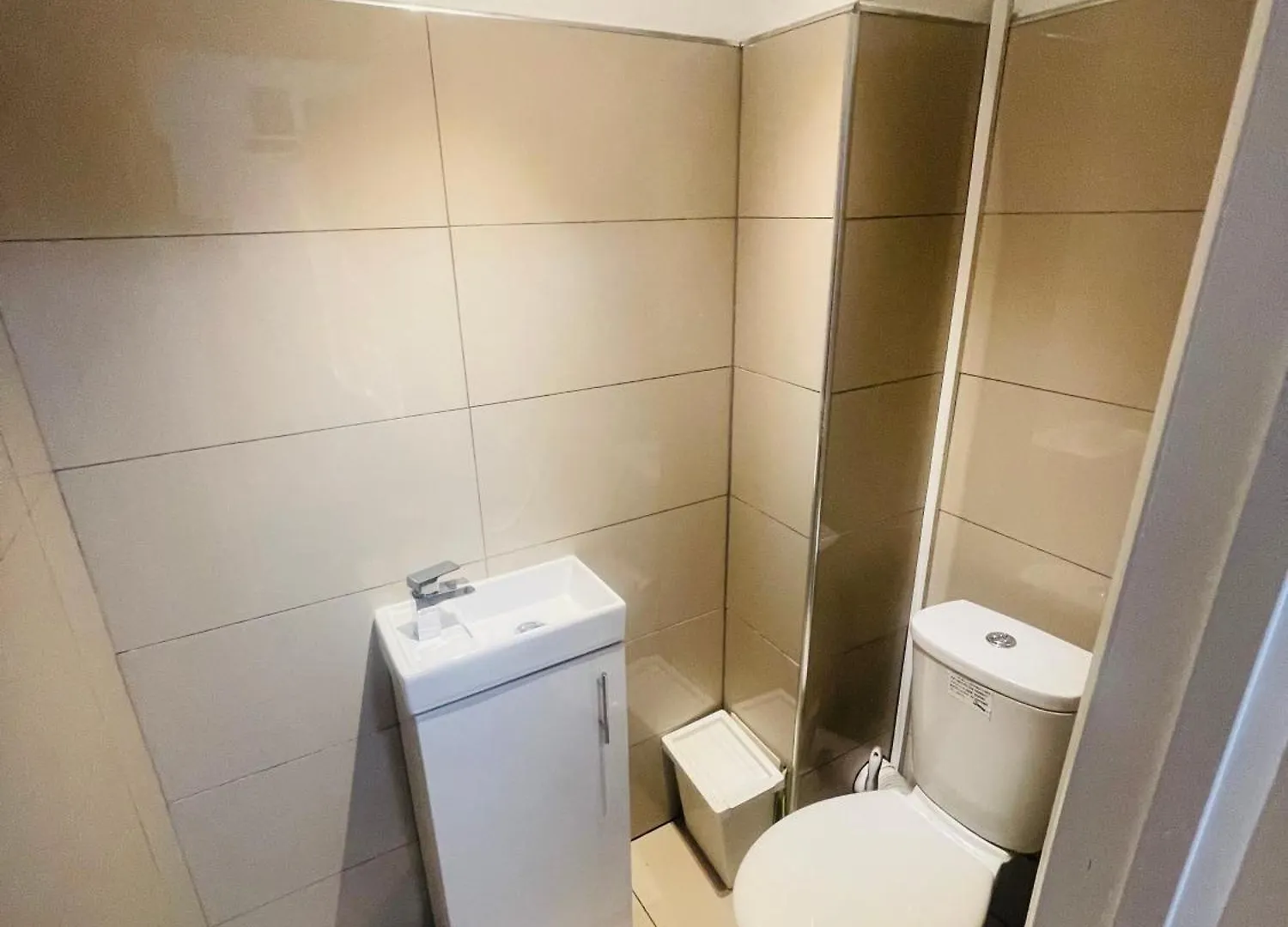 Homestay Double Room Near Canary Wharf 28 London